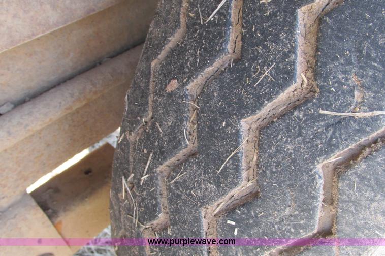 image for item E5113 1992 Felling tandem axle trailer