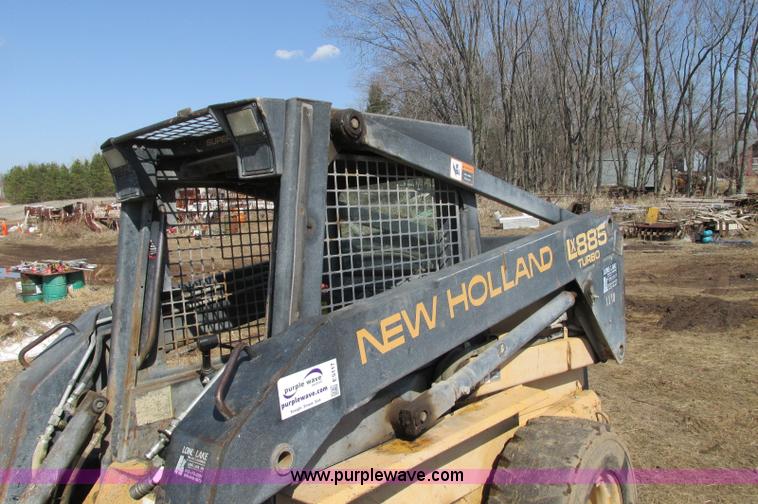 image for item E5117 1995 New Holland LX885 Turbo skid steer
