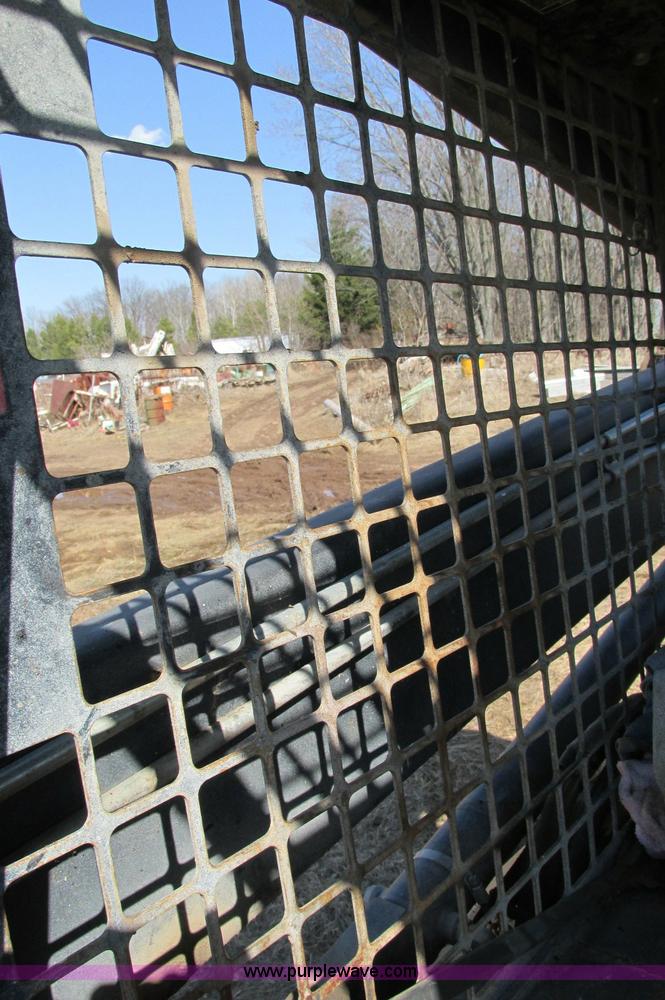 image for item E5117 1995 New Holland LX885 Turbo skid steer