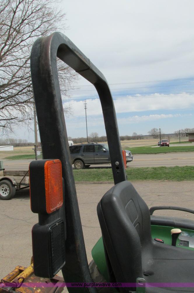 image for item E5131 2002 John Deere 4410 MFWD tractor