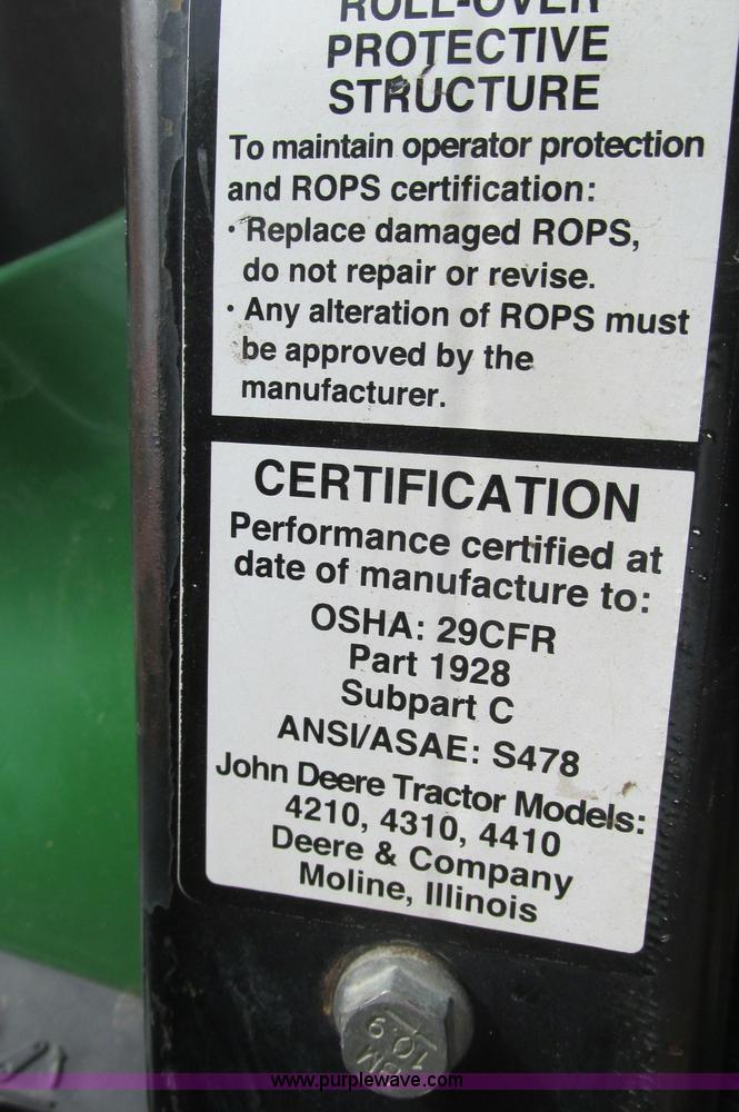 image for item E5131 2002 John Deere 4410 MFWD tractor