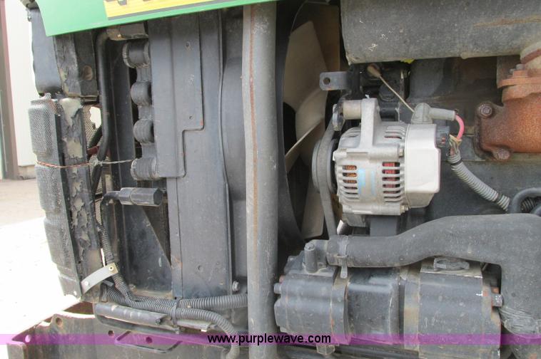 image for item E5131 2002 John Deere 4410 MFWD tractor