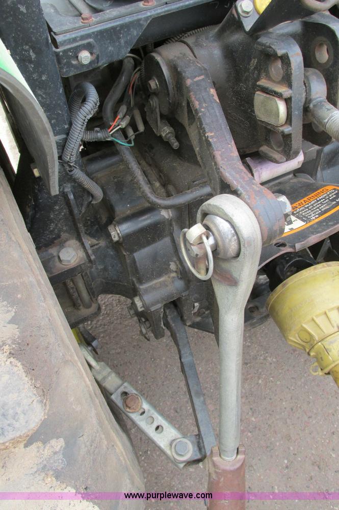 image for item E5131 2002 John Deere 4410 MFWD tractor