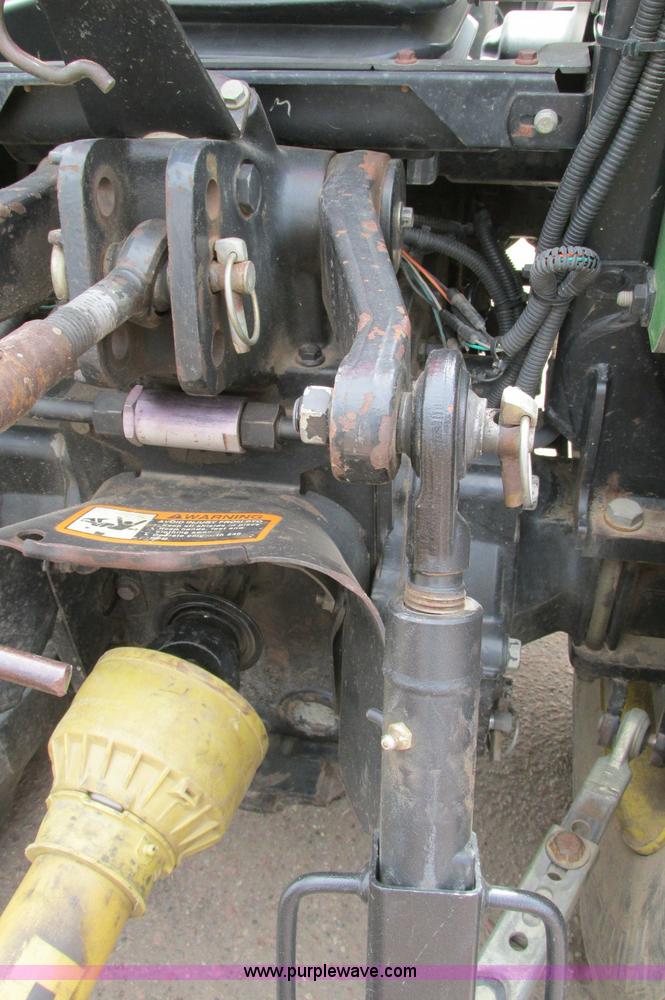 image for item E5131 2002 John Deere 4410 MFWD tractor