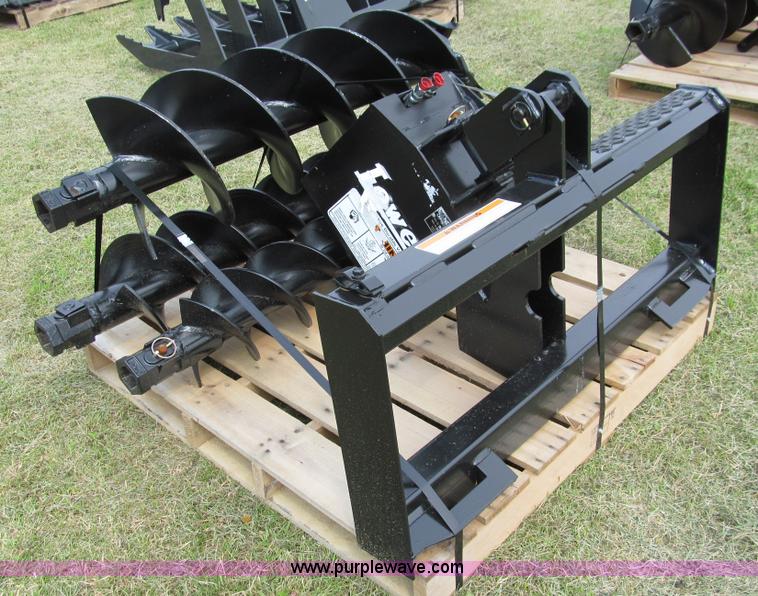 image for item F8590 Lowe 1650 hydraulic auger attachment