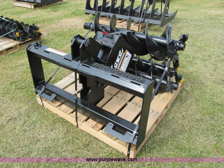 image for item F8590 Lowe 1650 hydraulic auger attachment