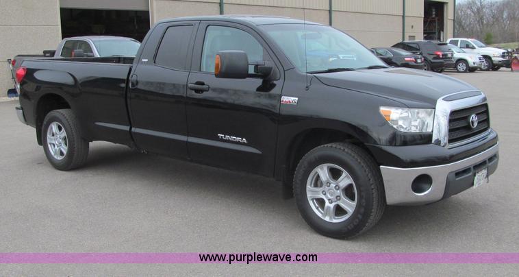 image for item G2930 2007 Toyota Tundra SR5 Double Cab pickup truck