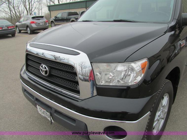 image for item G2930 2007 Toyota Tundra SR5 Double Cab pickup truck