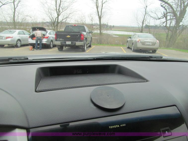 image for item G2930 2007 Toyota Tundra SR5 Double Cab pickup truck