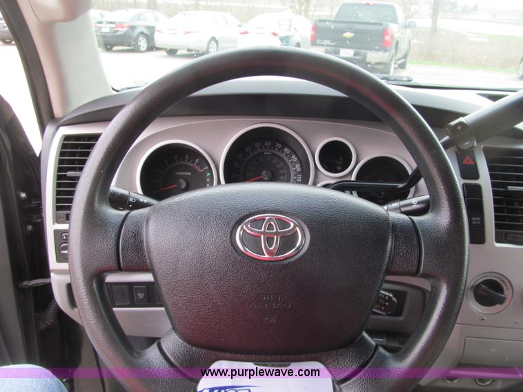 image for item G2930 2007 Toyota Tundra SR5 Double Cab pickup truck