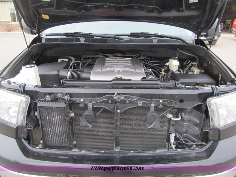 image for item G2930 2007 Toyota Tundra SR5 Double Cab pickup truck