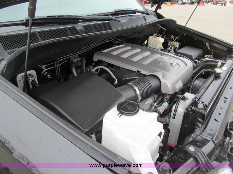 image for item G2930 2007 Toyota Tundra SR5 Double Cab pickup truck