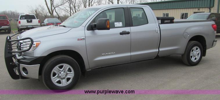image for item G2931 2008 Toyota Tundra SR5 Double Cab pickup truck
