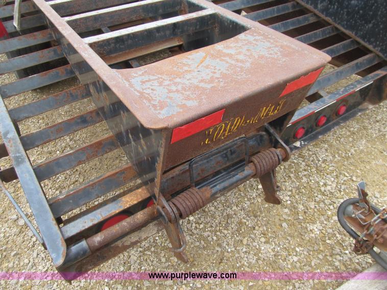 image for item G2932 2007 Load Max triple axle trailer