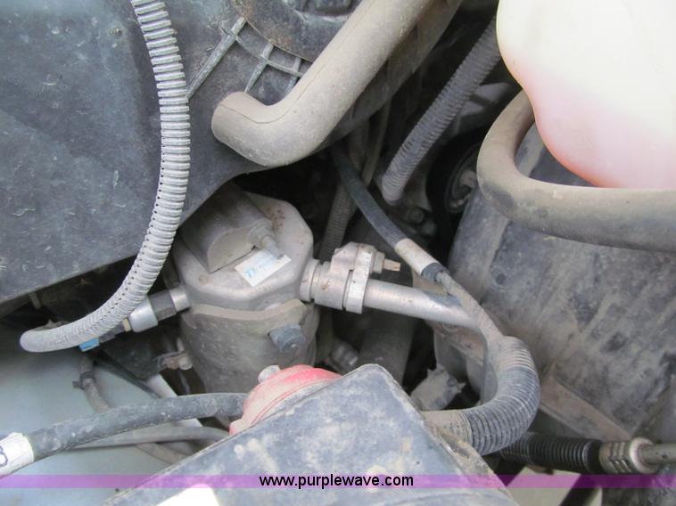 image for item G2934 2006 GMC Savana G1500 Cargo van