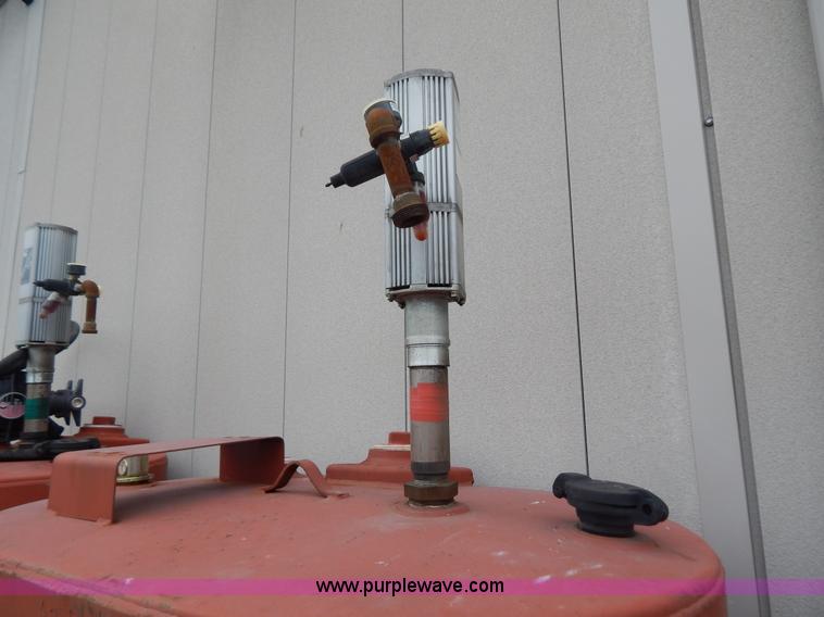 image for item AE9926 (3) bulk oil tanks