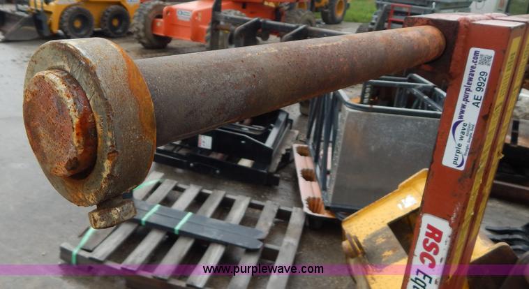 image for item AE9929 Pallet forks for wheel loader