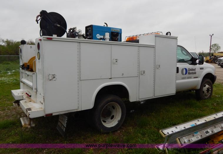 image for item G3180 2004 Ford F550 service truck
