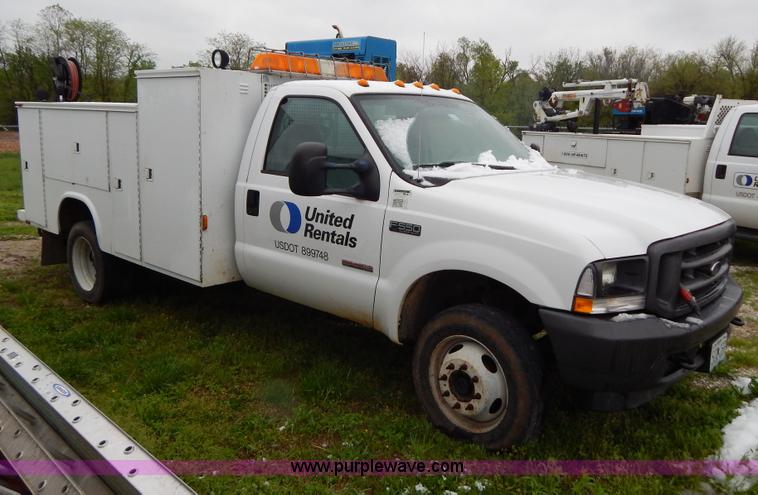 image for item G3180 2004 Ford F550 service truck