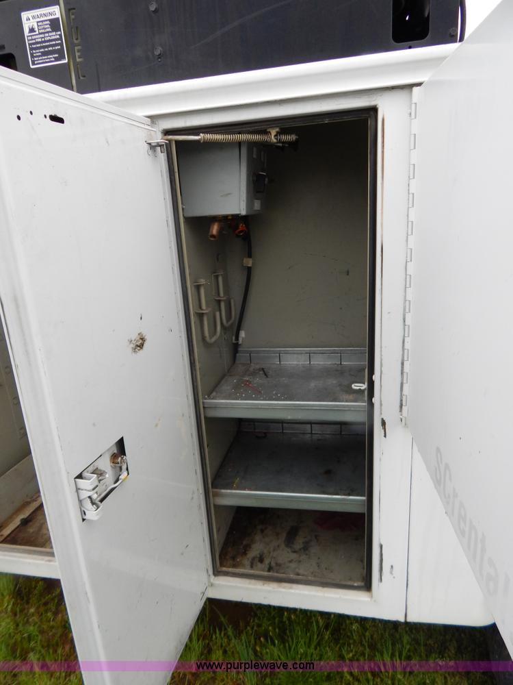 image for item G3180 2004 Ford F550 service truck