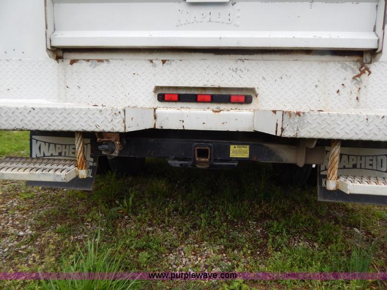 image for item G3180 2004 Ford F550 service truck