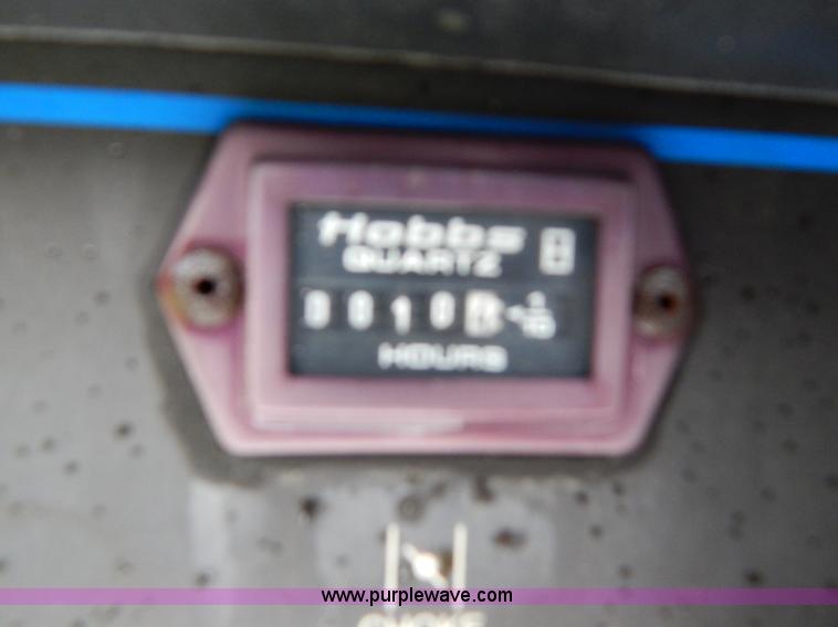 image for item G3180 2004 Ford F550 service truck