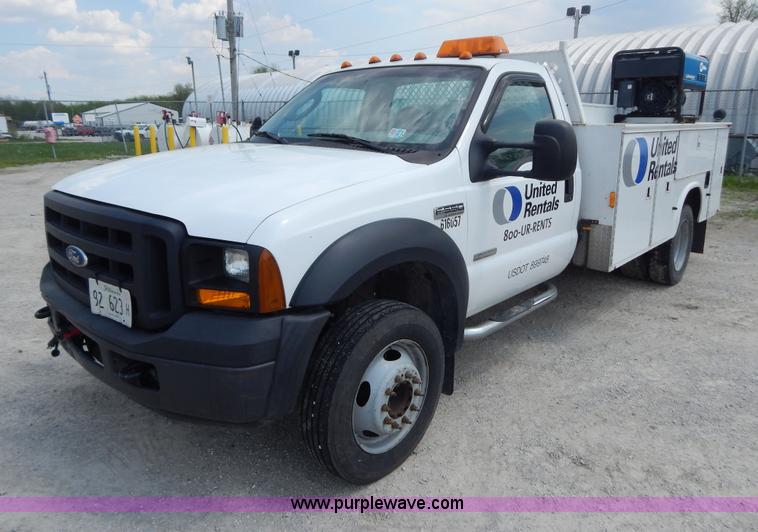 image for item G3193 2006 Ford F550 XL service truck
