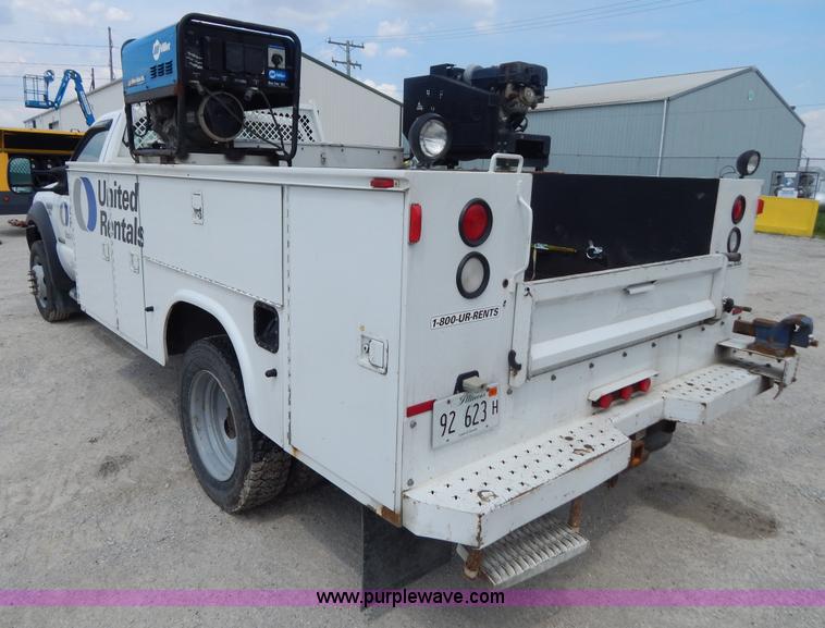 image for item G3193 2006 Ford F550 XL service truck