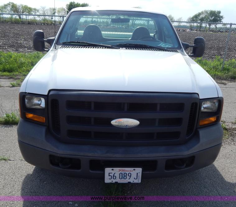 image for item G3194 2006 Ford F250 Super Duty pickup truck