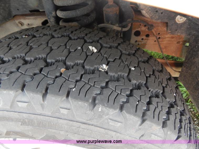 image for item G3194 2006 Ford F250 Super Duty pickup truck