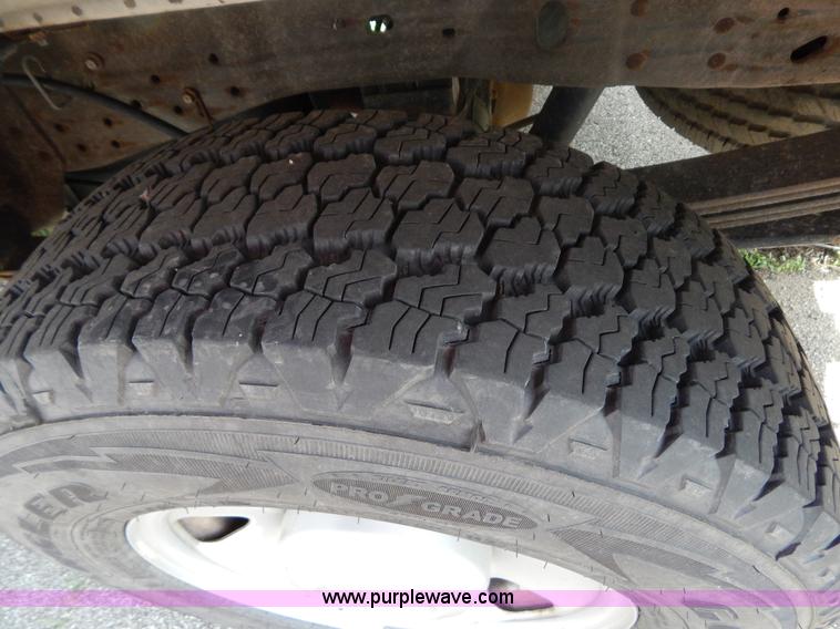 image for item G3194 2006 Ford F250 Super Duty pickup truck