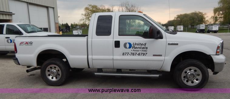 image for item G3195 2006 Ford F250 SuperCab pickup truck
