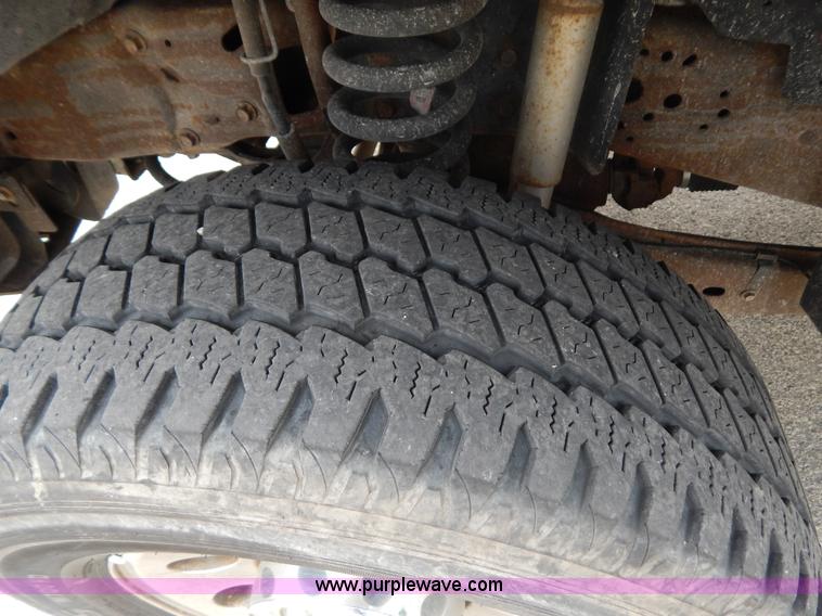 image for item G3195 2006 Ford F250 SuperCab pickup truck