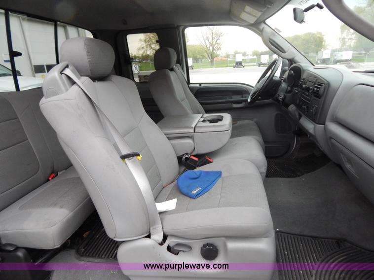 image for item G3195 2006 Ford F250 SuperCab pickup truck