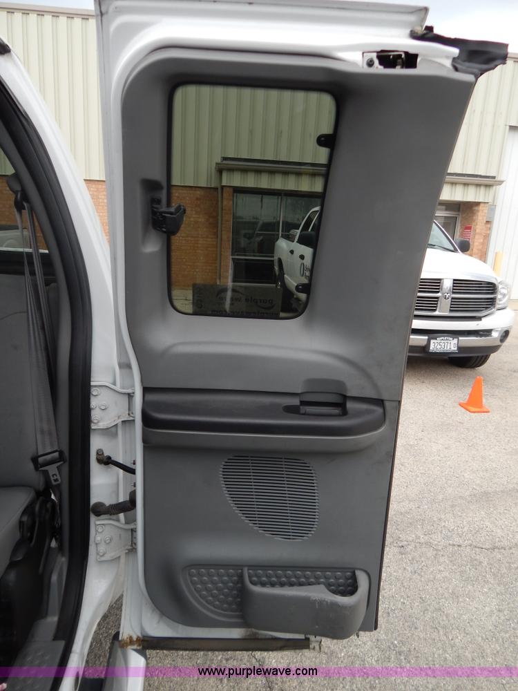 image for item G3195 2006 Ford F250 SuperCab pickup truck