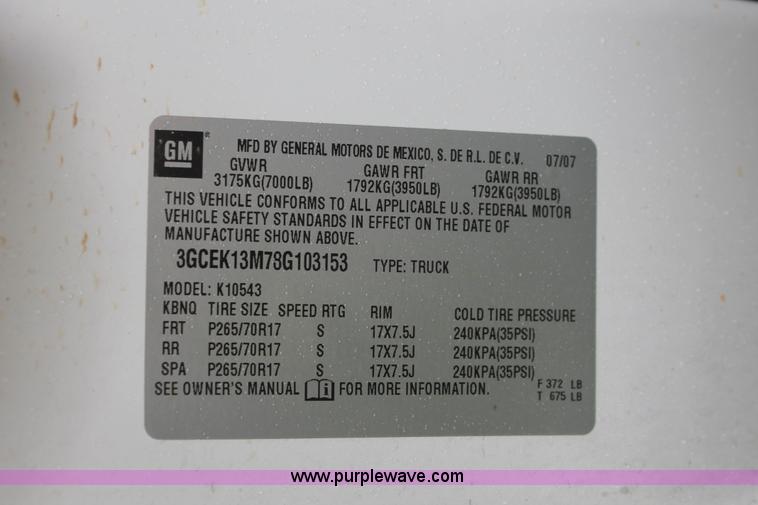 image for item H3583 2008 Chevrolet Silverado 1500 Crew Cab pickup truck