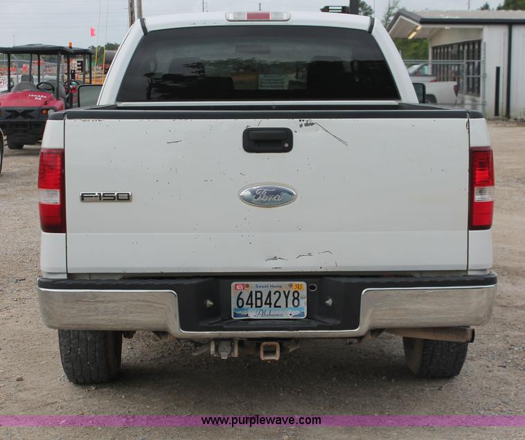 image for item H3585 2006 Ford F150 XLT SuperCab pickup truck