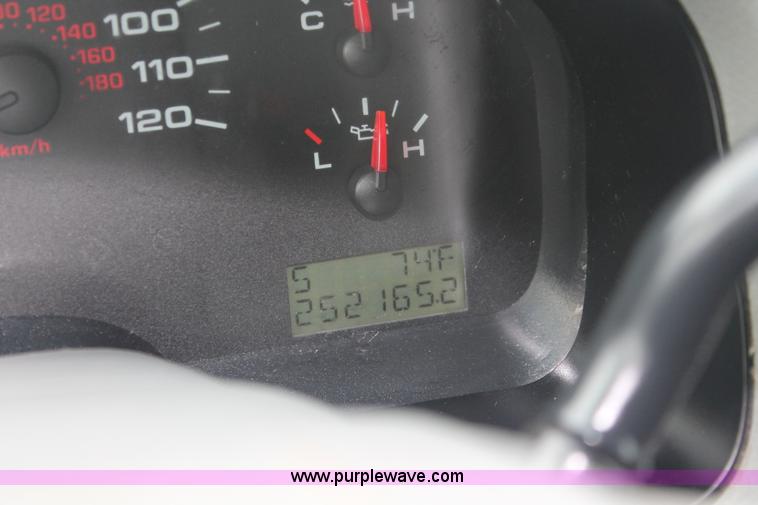 image for item H3585 2006 Ford F150 XLT SuperCab pickup truck