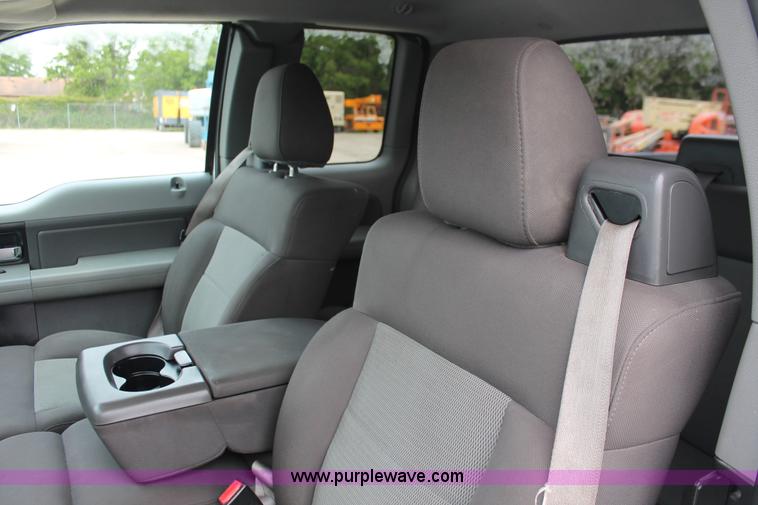 image for item H3585 2006 Ford F150 XLT SuperCab pickup truck