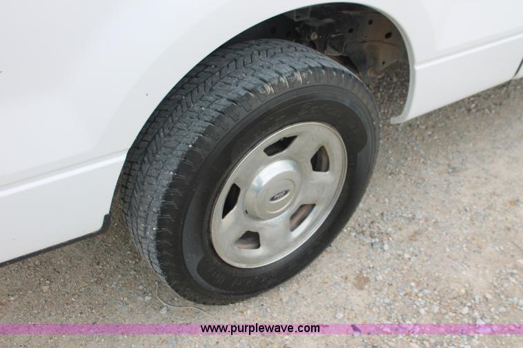 image for item H3585 2006 Ford F150 XLT SuperCab pickup truck