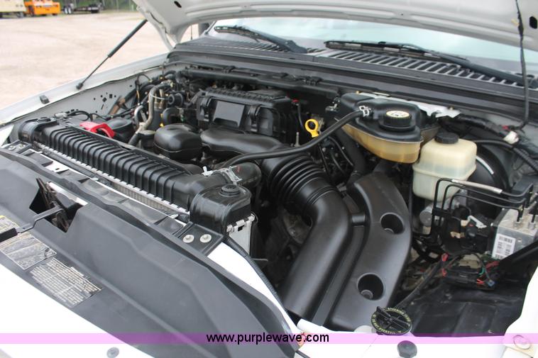 image for item H3586 2006 Ford F250 XLT SuperCab pickup truck