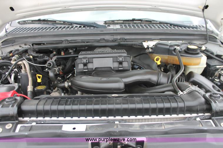 image for item H3586 2006 Ford F250 XLT SuperCab pickup truck