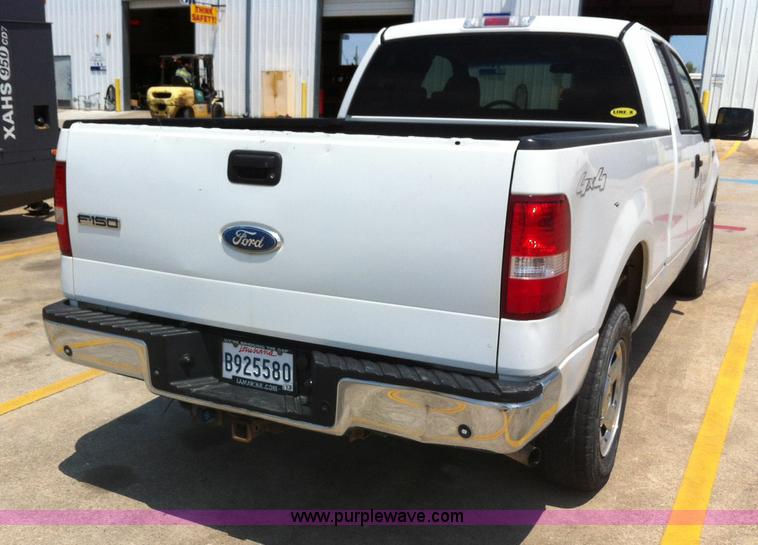 image for item H3587 2007 Ford F150 SuperCab pickup truck