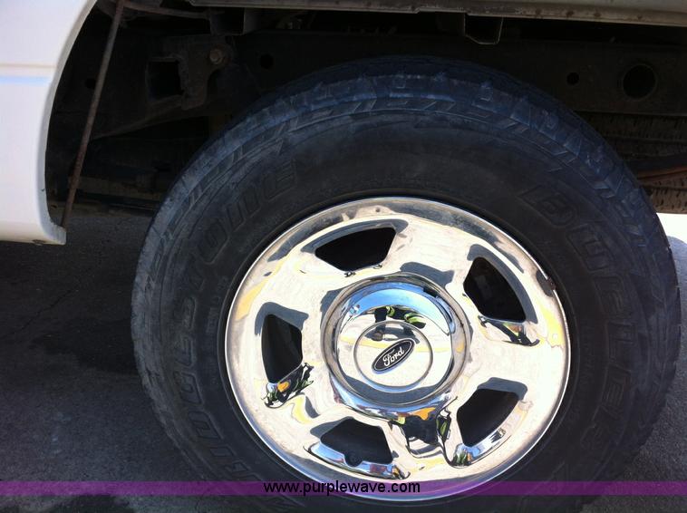 image for item H3587 2007 Ford F150 SuperCab pickup truck