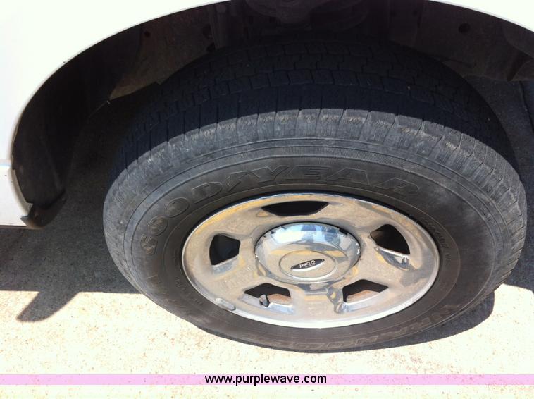 image for item H3587 2007 Ford F150 SuperCab pickup truck