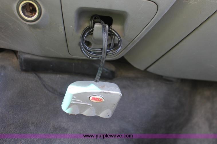 image for item H3589 2006 Ford F550 XL Super Duty service truck