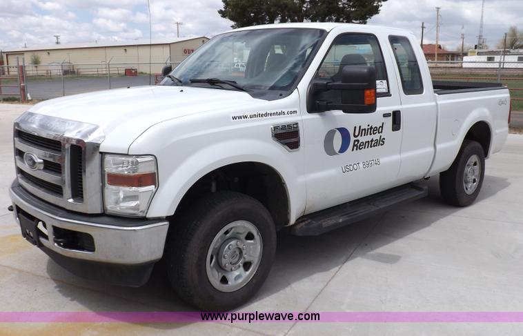 image for item H7165 2008 Ford F250 XLT Super Duty SuperCab pickup truck