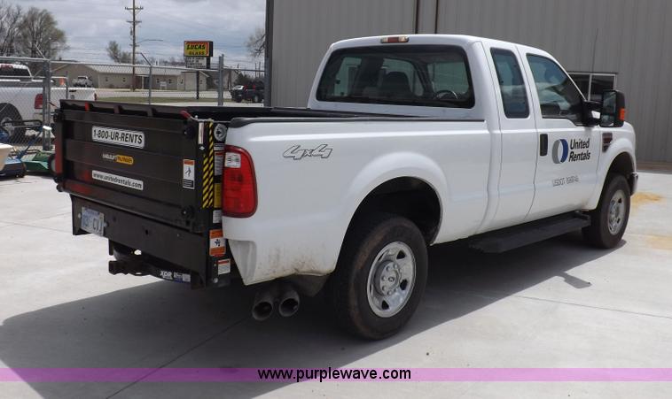 image for item H7165 2008 Ford F250 XLT Super Duty SuperCab pickup truck