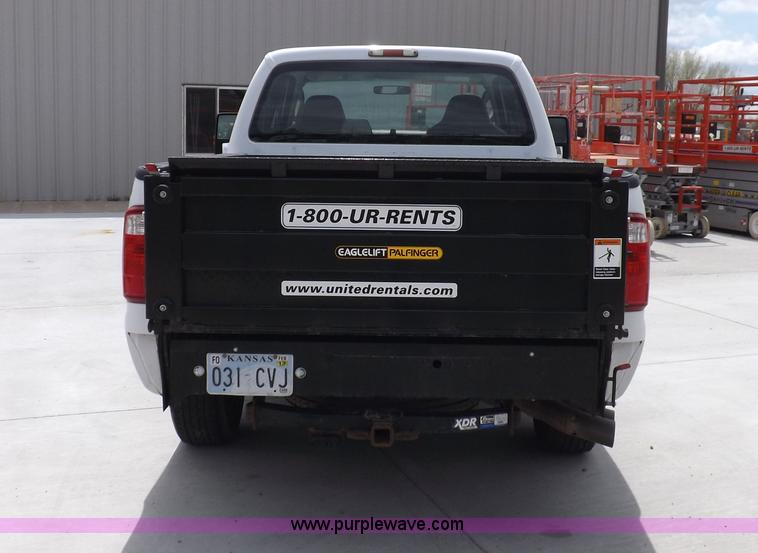 image for item H7165 2008 Ford F250 XLT Super Duty SuperCab pickup truck