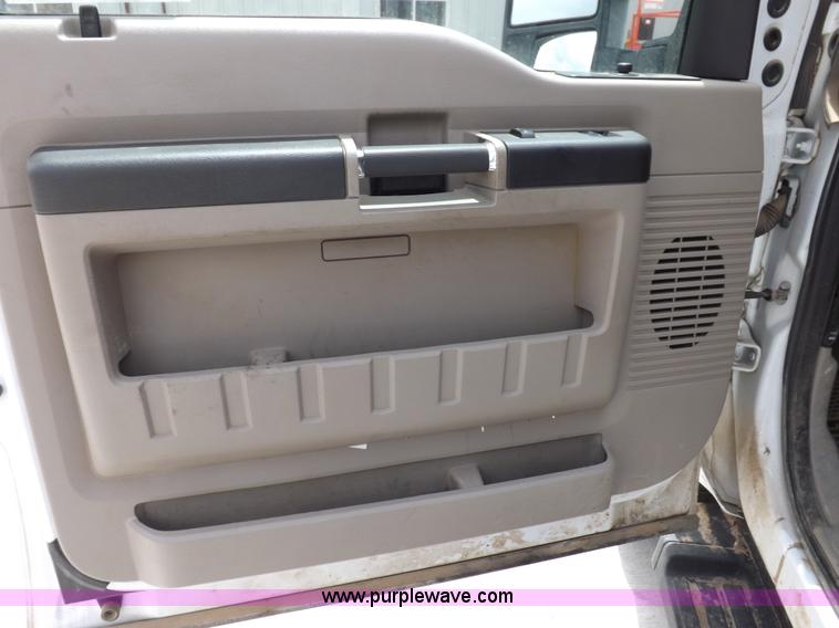 image for item H7165 2008 Ford F250 XLT Super Duty SuperCab pickup truck